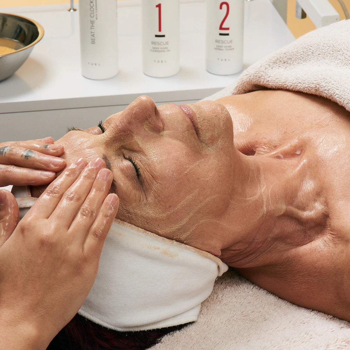 Beat The Clock Anti Aging Cleanser